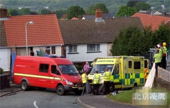 第二次用起重機(jī)搬運(yùn)喬治婭