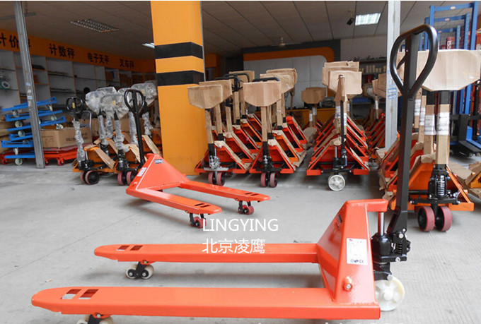 手動(dòng)液壓搬運(yùn)車